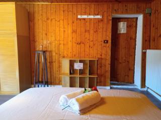 Attic at the foot of the Mountain - 8