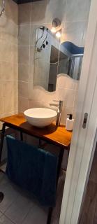 Nel borgo San Francesco - 1