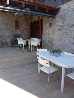 CASA DE MADEIRA E PEDRA - 7