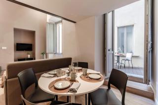 Loggia Visconti - by MyHomeInComo - 2