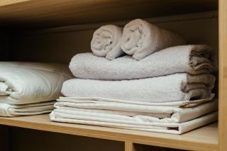 Spacious Central 2BR Apartment - 2