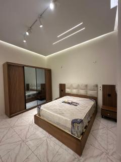 Warm & Cozy Nile Stay in Manial - 5