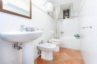 Apartment In A Farmhouse Overlooking Val Di Chiana - 1