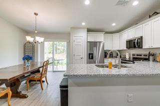 Dunnellon Escape w/ Yard: 8 Mi to Rainbow River - 4