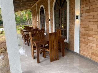 Wild Wild Holiday - 7