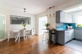 GuestReady - Peaceful retreat in Stillorgan - 4