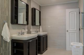 Beautiful House in Panama w/ King Beds + Pool - 7