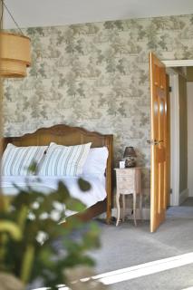 Blackham Court Farmhouse - 6