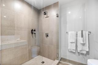 Miami Condo w Pool & Gym in Building - 2