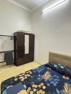 Family Homestay Kangar - Kangar - 5