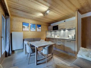 Appartement rénové au cœur de Val d'Isère - 1 chambre + coin montagne, balcon sud, parking inclus - FR-1-567-95 - 1