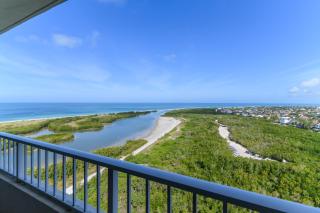 Stunning Beachfront Penthouse on 19th Floor I Desirable Front Unit - 7
