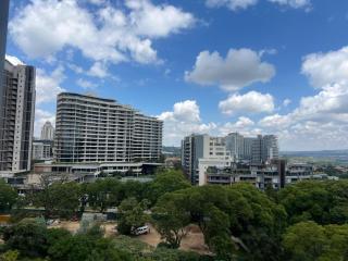 Luxury 3 bedroom apartment - Sandton - 2