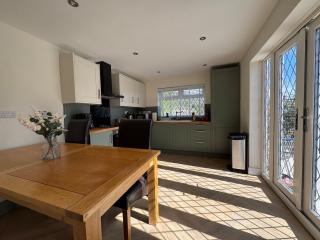 Bungalow by the Arches - 9