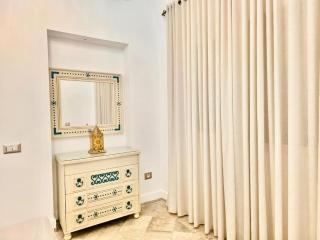 ViLLA DE MAITRE STYLE ARABE 4 SUITES PISCINE GRAND JARDIN - 1