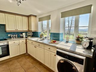 Blackmoor View Cottage - 6