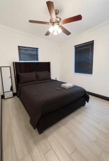 Cozy 2BR Family Home Hollywood, FL Near Miami & Beaches - 1