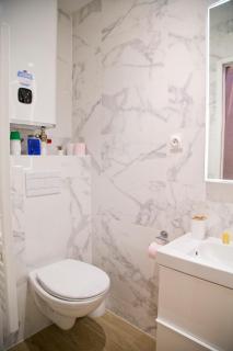 Valentine - Authentic Design Large Studio Notre-Dame Seine Walk - 6