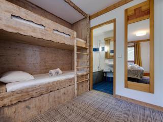Appartement cosy skis aux pieds avec piscine et jacuzzi, Arc 1950 - FR-1-686-42 - 1