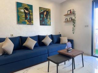 Studio with Terrace and Fiber Optic Internet - 1