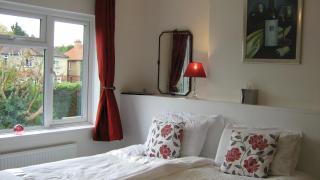 Savannah Bed and Breakfast - Virginia Water - 3