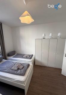 BEGE APARTMENTS EasyLiving - 1