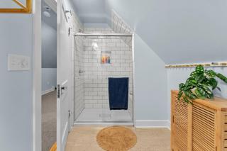 Spacious 4 Bed Home with Backyard Oasis 52 - 5