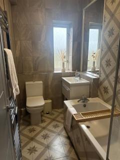 Beautifully Designed Pollok House - 2