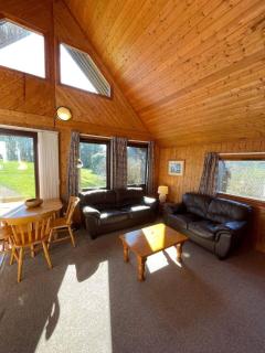 Lanteglos Lodge 19 Three bed sleeps 6 - 3