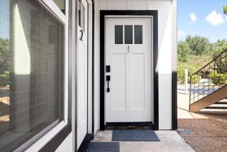 Apt Montrose-Midtown-Museums-Games-WiFi-Parking M1 - 8