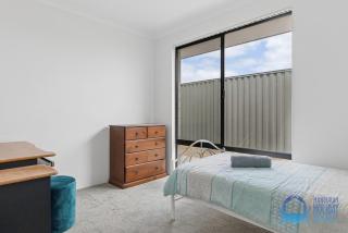 Madora Bay Hideaway for Relaxed Beachside Living - 7