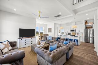 Sunset Point Cozy beach home and short drive to beach - 1