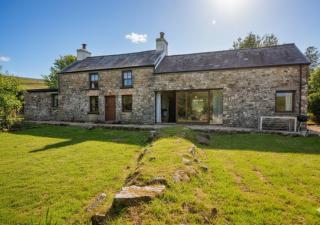 Wildhaven - gorgeous country escape in the Brecon Beacons - 9