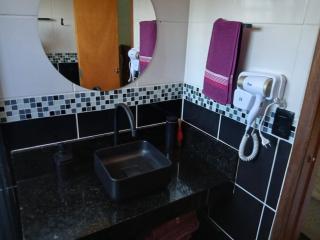 Casa com piscina, Area Gourmet, 8 Pessoas, Taubaté - 8