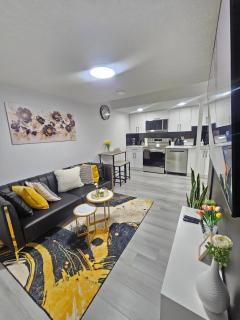 Modern 2BR Private Basement Suite Edmonton - 9