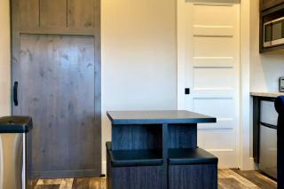 2 BR Tiny Homes - Unique Outdoor Space - 1