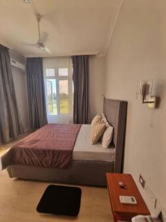 Legacy Homes 2B Apartment - 4