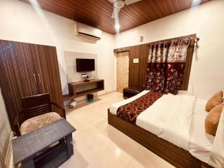 Hotel Green Valley - 8