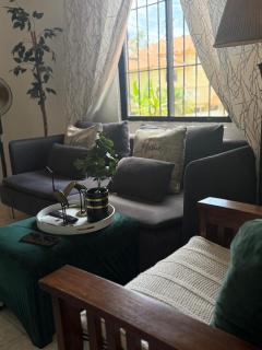 Cerca de Aeropuerto , bleseed house - 7