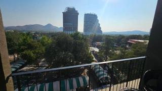 Luxury 1BR La Habana Stunning Pool & Smart TV - 4