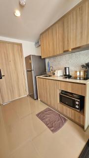 Luxury 1BR La Habana Stunning Pool & Smart TV - 1