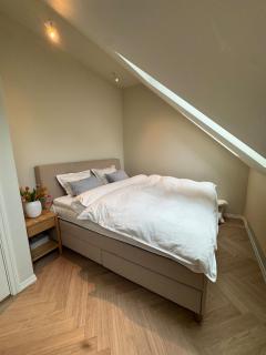 MB25-6 Apartments - 4