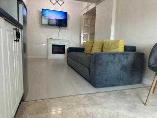 Fancy Bonjour - modern apartment - 0