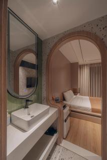 Joy Boutique Hotel - 2