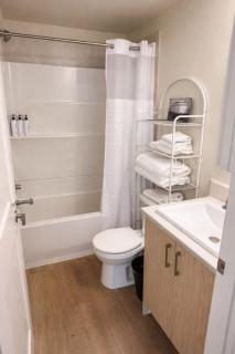 3732 Underground Cozy Stay in Royal Bay - 5