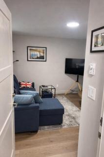 3732 Underground Cozy Stay in Royal Bay - 3