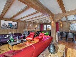 Chalet traditionnel près des pistes, animaux admis, parking - FR-1-566-3 - 0