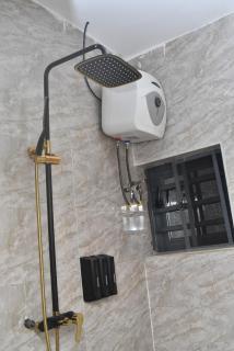 Ambassador Suite - 8