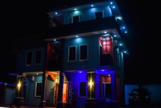 Ambassador Suite - 5