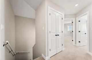 Luxurious Townhouse - 5